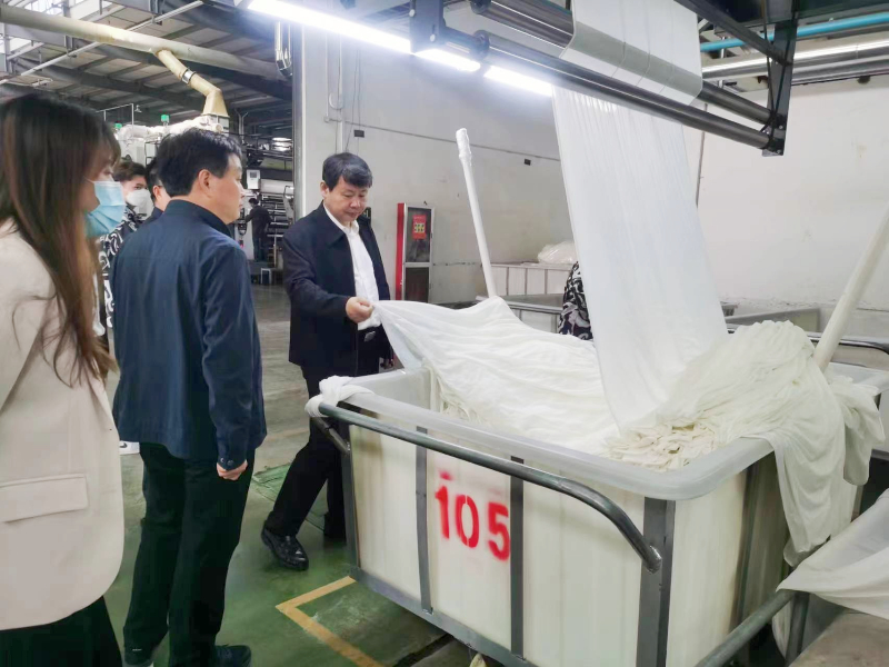 參觀(guān)生產(chǎn)流程